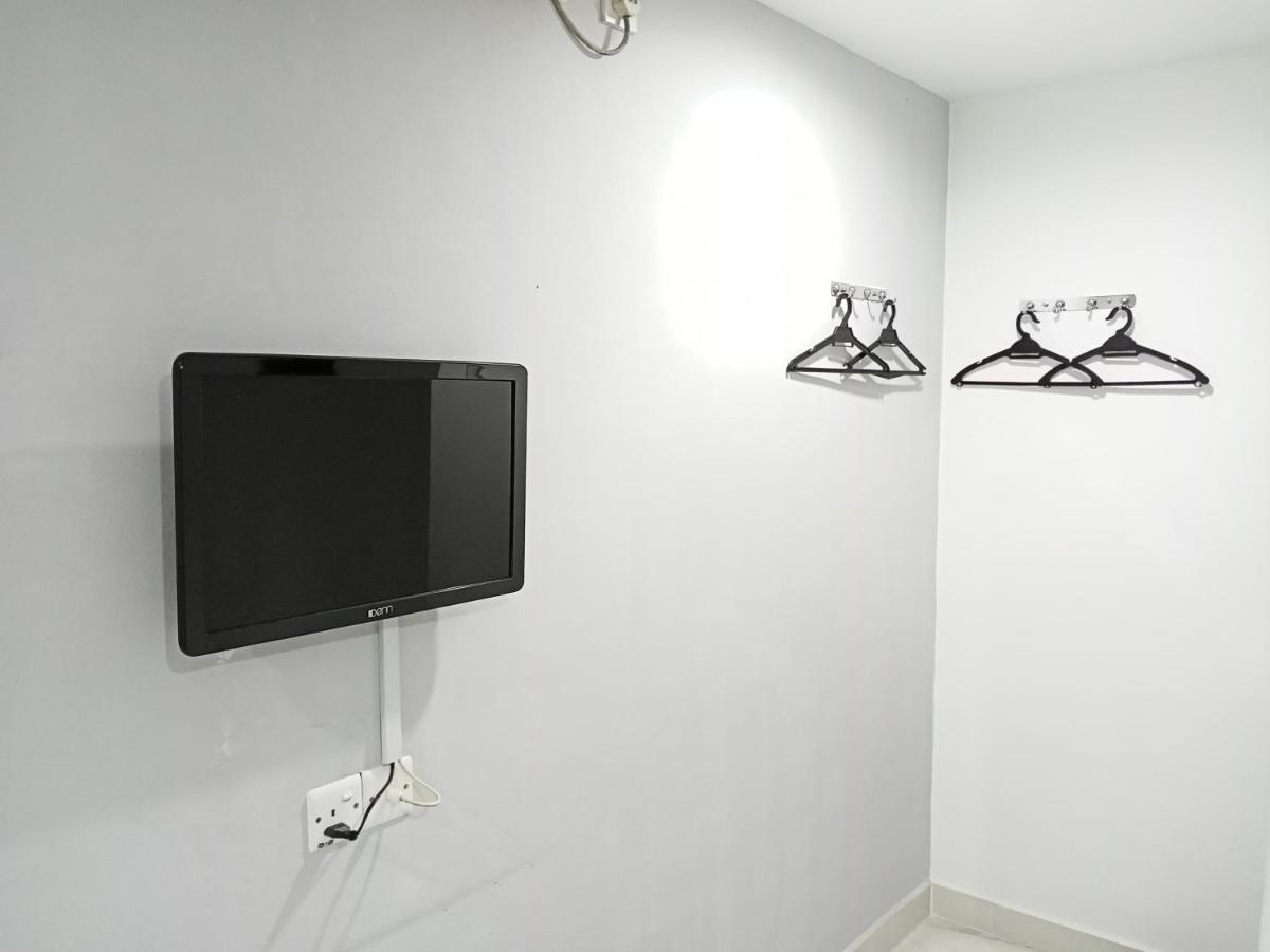 Ipoh Rooms Only-Private Bathrooms 7R7B Indoor Car Parking Sy10 外观 照片